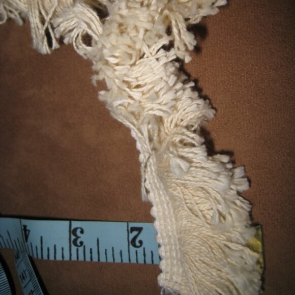 20 yds of Vintage Beige Trim Fringe Tassel - Picture 3 of 8